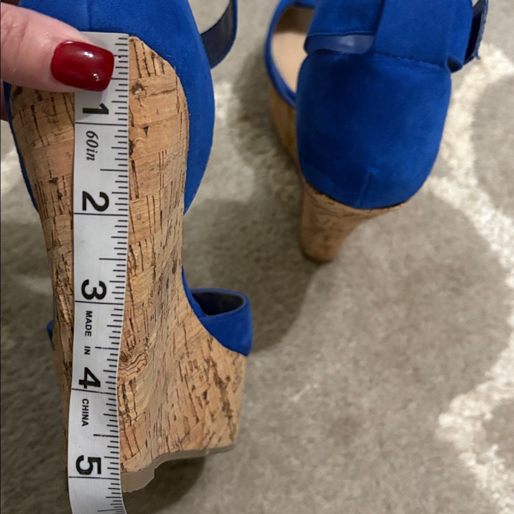 Just fab Mikayla cobalt blue platform wedge heels size 7 - Picture 16 of 17